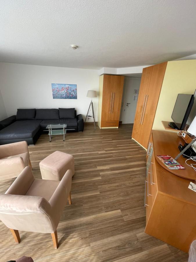 Nordseehotel Benser Hof Bensersiel Buitenkant foto