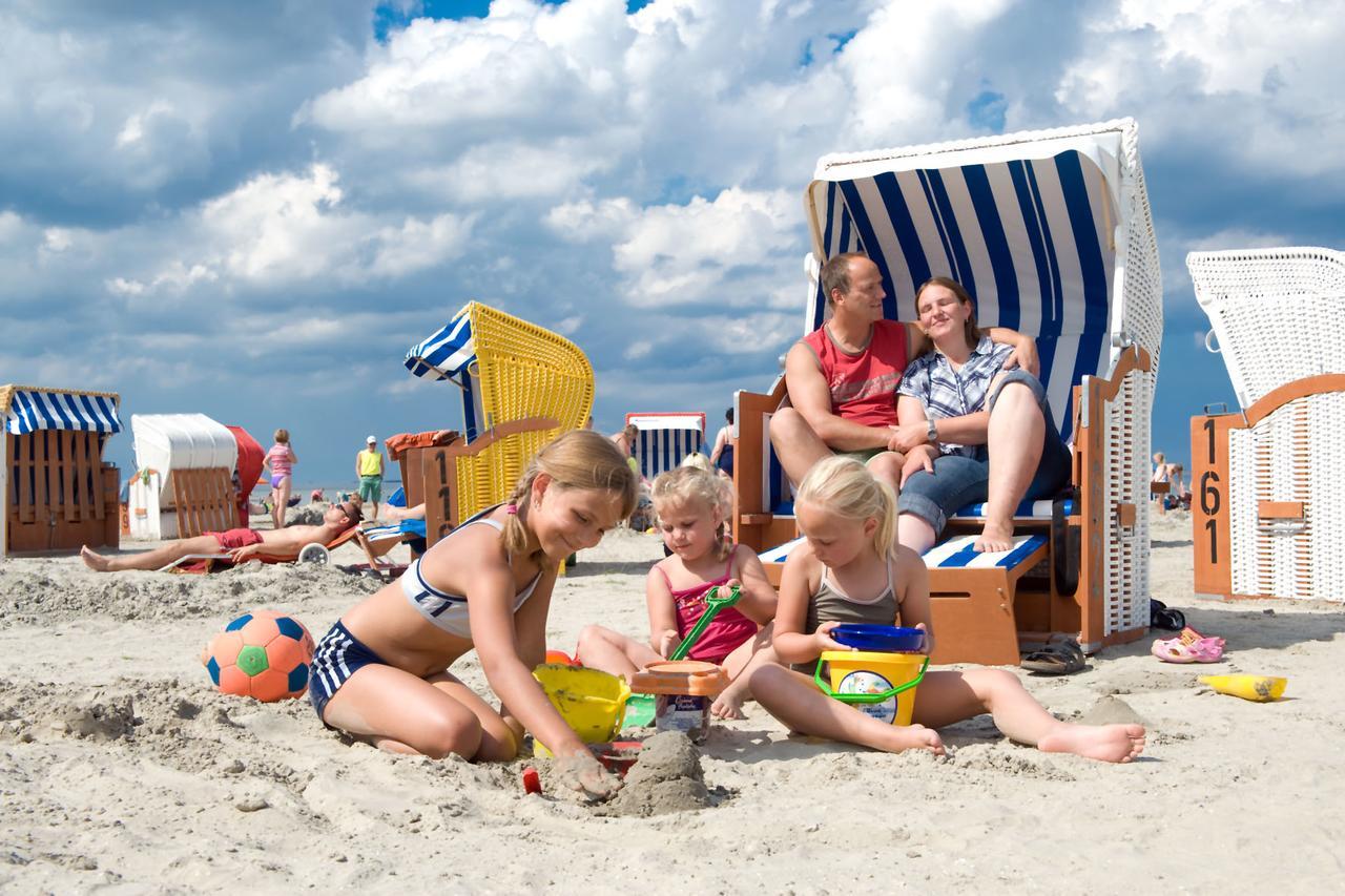 Nordseehotel Benser Hof Bensersiel Buitenkant foto