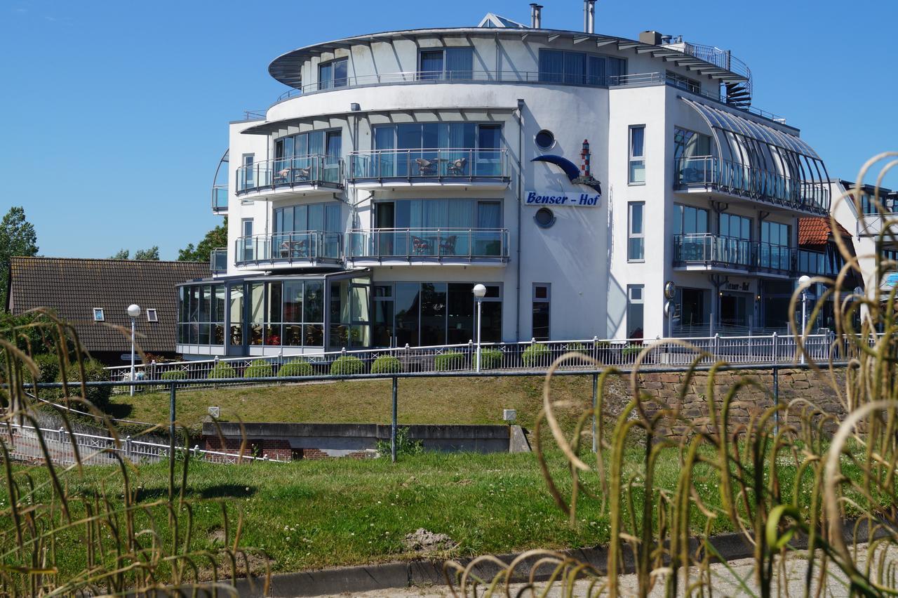 Nordseehotel Benser Hof Bensersiel Buitenkant foto