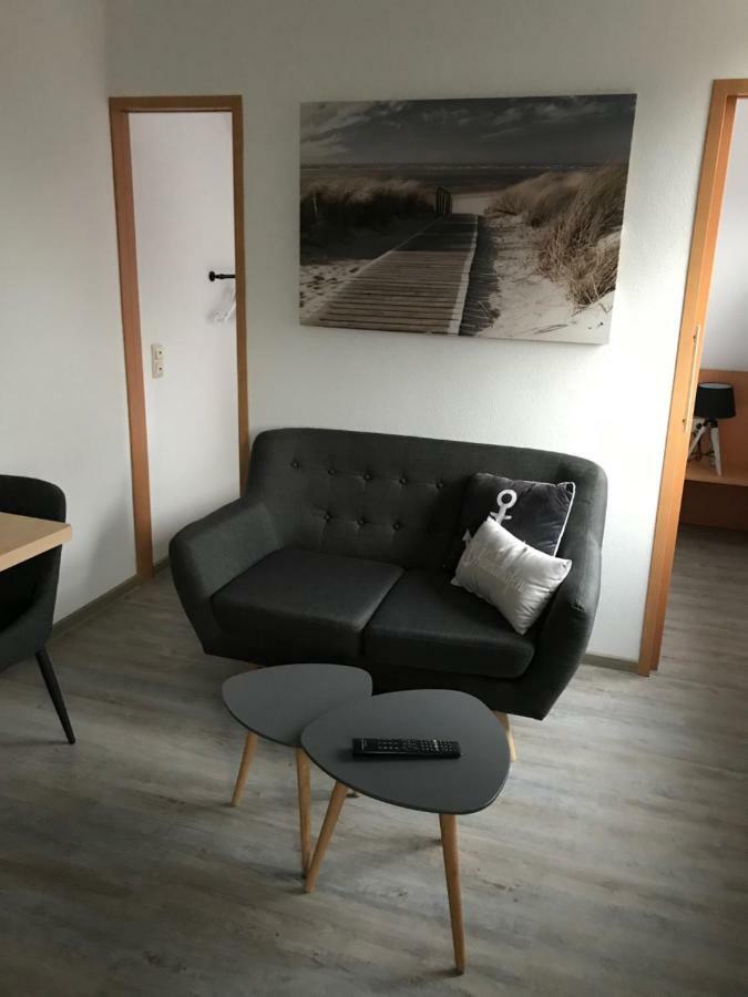 Nordseehotel Benser Hof Bensersiel Buitenkant foto